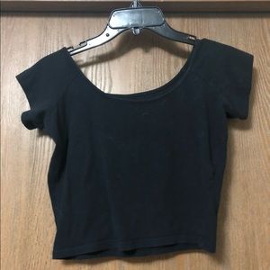 Black Short Sleeve Crop Top